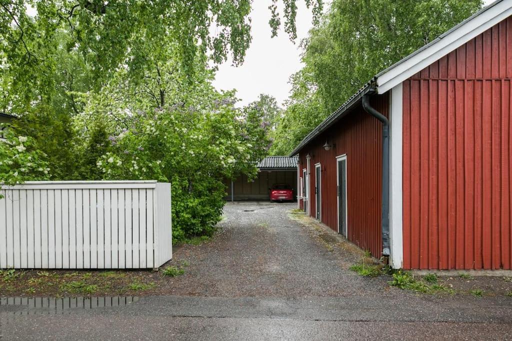 Upea Remontoitu Huoneisto Naantalin Sydaemessae Exterior foto