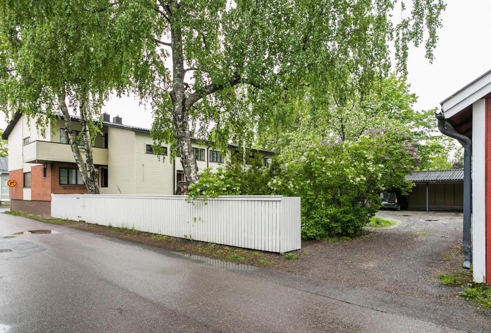 Upea Remontoitu Huoneisto Naantalin Sydaemessae Exterior foto